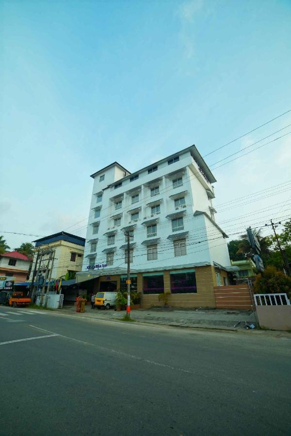 Lalitha Inn Guruvāyūr Kültér fotó