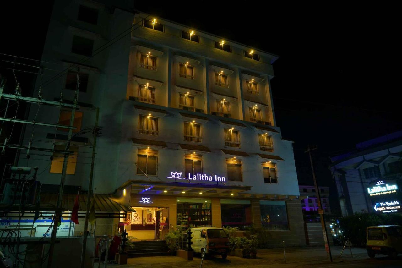 Lalitha Inn Guruvāyūr Kültér fotó